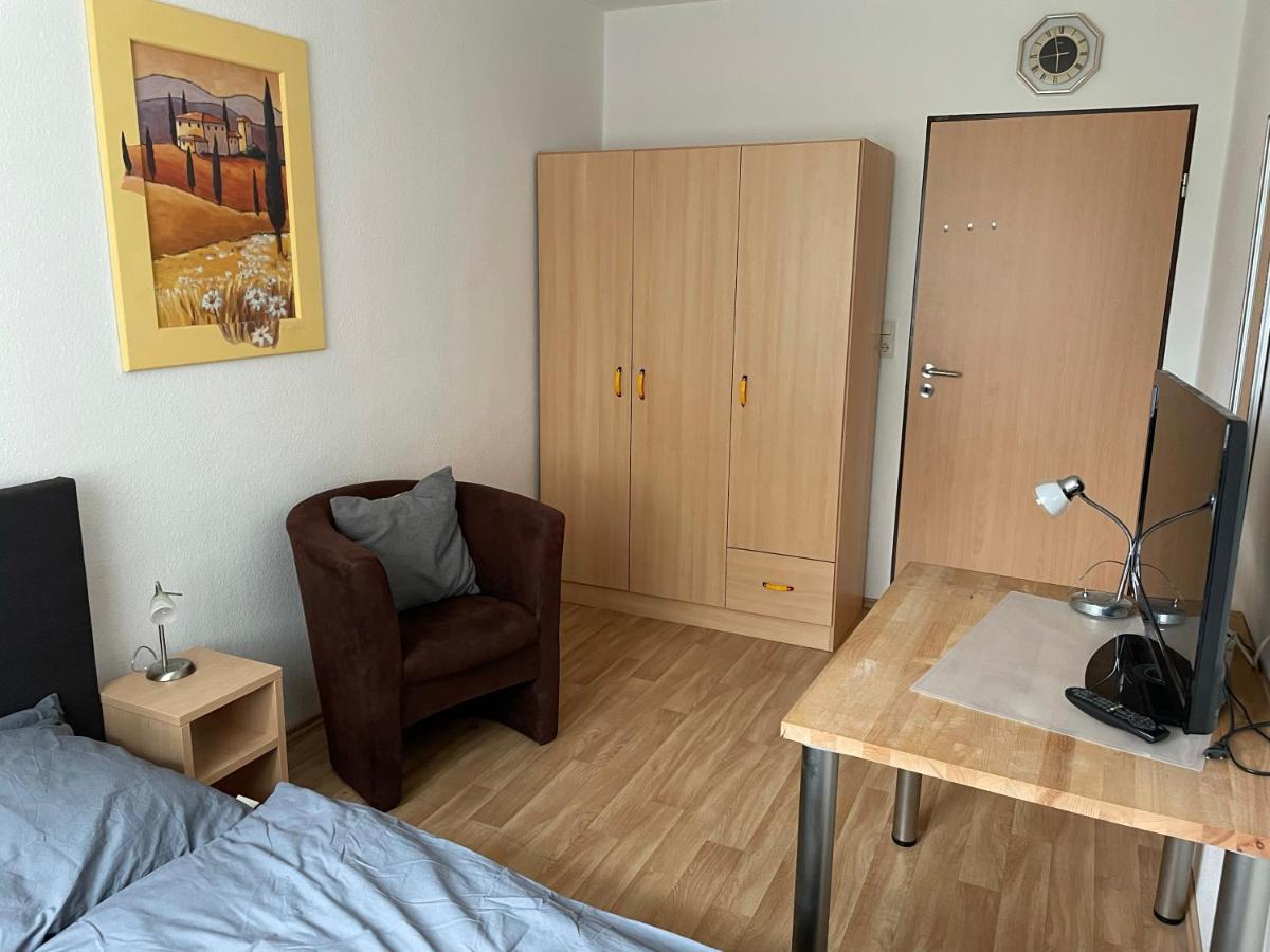 Schoene Einfache Ferienwohnung Mitten In Oldemburgo Exterior foto